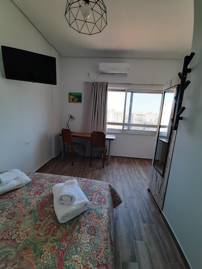 Central Mark Loft 沃洛斯 外观 照片