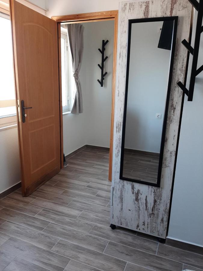 Central Mark Loft 沃洛斯 外观 照片