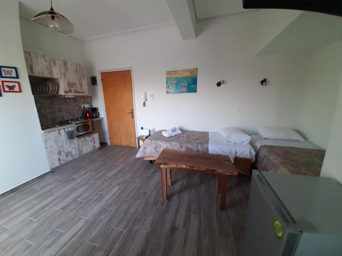 Central Mark Loft 沃洛斯 外观 照片